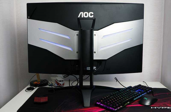 Обзор AOC AGON AG322QC4 игрового монитора со всем нужным