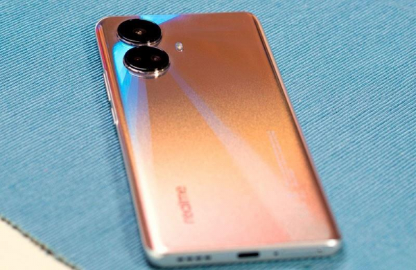 Realme 10 Pro Plus: обзор элегантного смартфона с изогнутым дисплеем