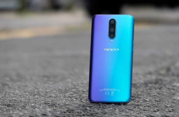 Обзор Oppo RX17 Pro: хороший смартфон против великих конкурентов