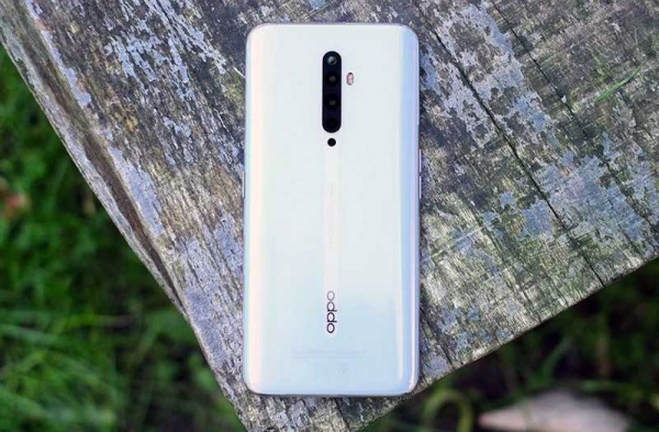 Обзор Oppo Reno 2Z: смартфона с выдвижной фронтальной камерой