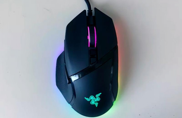 Обзор Razer Basilisk V3: надёжная игровая мышь с оригинальным колесом прокрутки