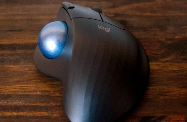 Обзор Logitech Ergo M575: идеальный трекбол без провода для большого пальца