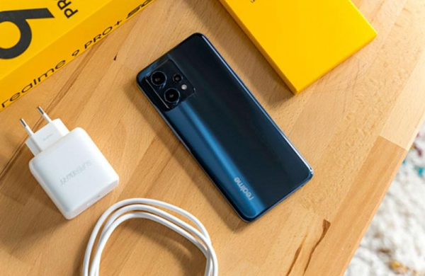 Обзор Realme 9 Pro: стильный смартфон из среднего сегмента с нюансами