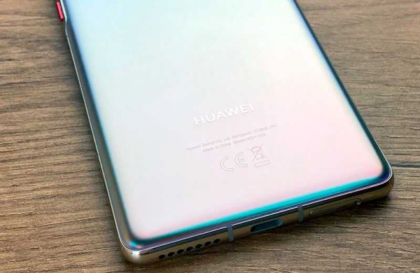 Обзор Huawei Mate 40 Pro: обновлённый смартфон лучшего уровня