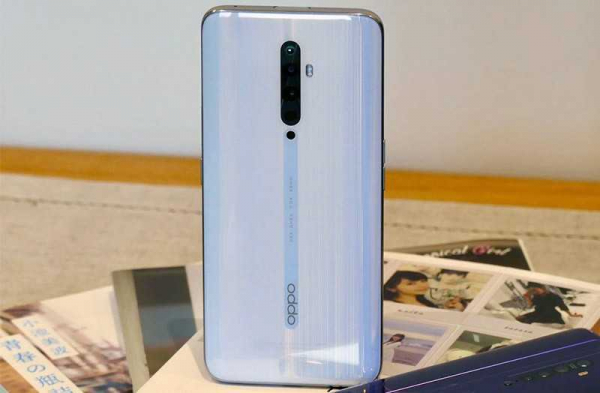 Обзор Oppo Reno 2Z: смартфона с выдвижной фронтальной камерой