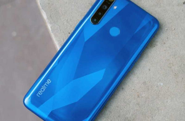 Обзор Realme 5: яркий дизайн и универсальные камеры