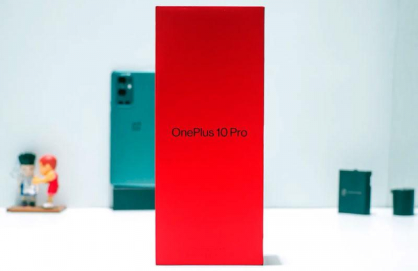 Обзор OnePlus 10 Pro: смартфон со знакомыми характеристиками в новом дизайне