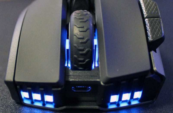 Обзор Corsair IronClaw RGB Wireless: 18000 DPI и очень высокий профиль