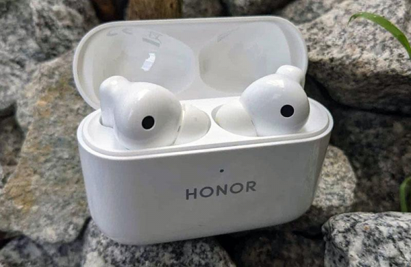 Обзор HONOR Earbuds 2 Lite: хороших и автономных наушников по бюджетной цене