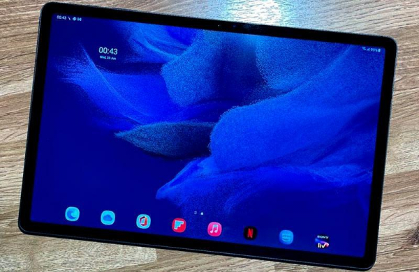 Обзор Samsung Galaxy Tab S7 FE не оправдывающего лозунг Fan Edition планшета