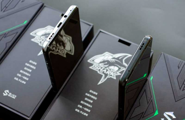 Сравнительный обзор смартфонов Xiaomi Black Shark 4 и Black Shark 4 Pro