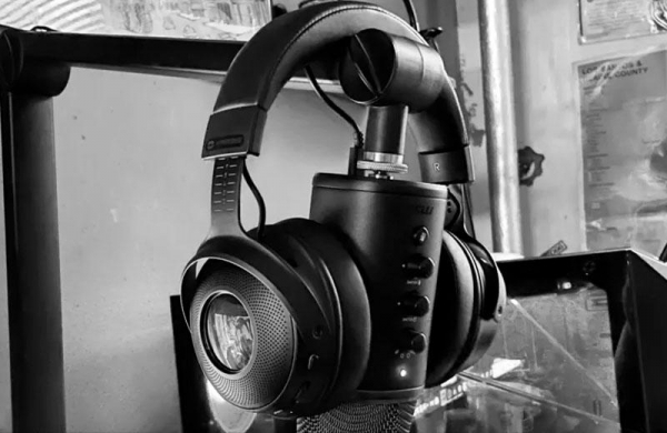 Обзор Razer Kraken V3 Pro: беспроводных игровых наушников с тактильными вибрациями