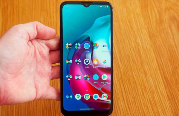 Обзор Motorola Moto G30 недорогого смартфона с массой достоинств