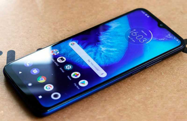 Обзор Motorola G8 Power Lite: смартфон не только с мощной батареей