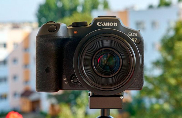 Обзор Canon EOS R7: отличная беззеркальная камера с ограничениями производителя