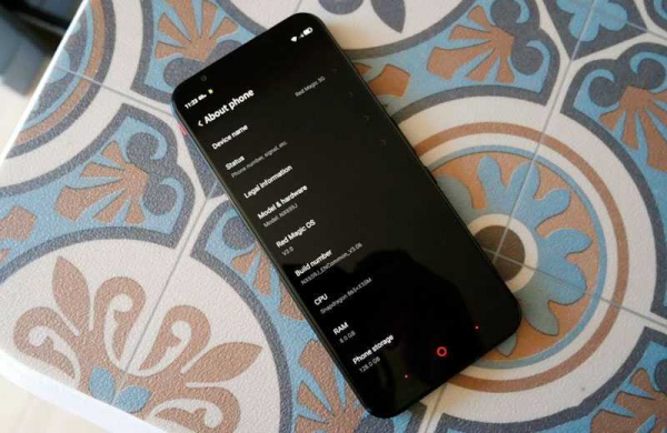Обзор Nubia Red Magic 5G: смартфон для игр с экраном 144 Гц