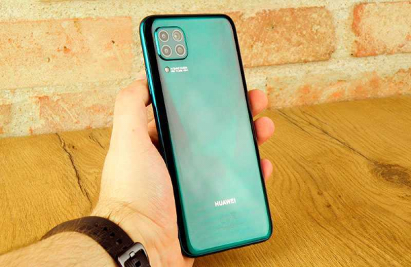 Обзор Huawei P40 Lite: смартфона заслуживающего внимания